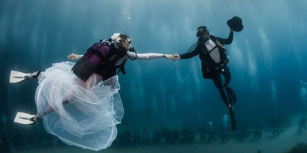 Tren calon pengantin zaman now, menikah dalam laut