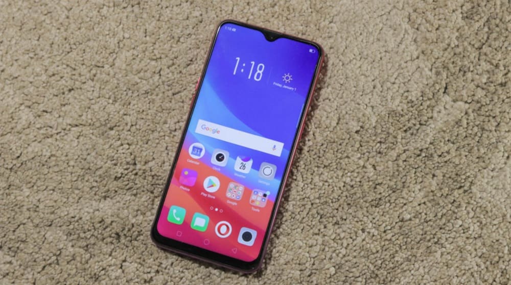 Mengintip sekilas Oppo F9, ada notch mirip tetes air