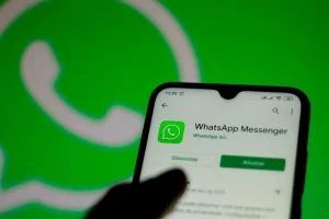 Begini cara buka semua blokiran akun di WhatsApp