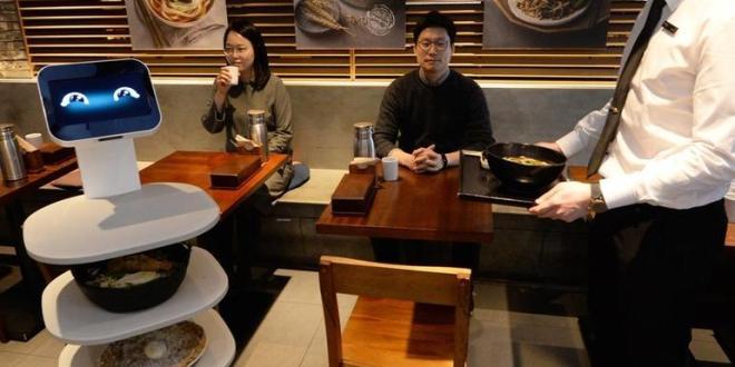 Kenalin Cloi, robot pelayan di restoran Korea