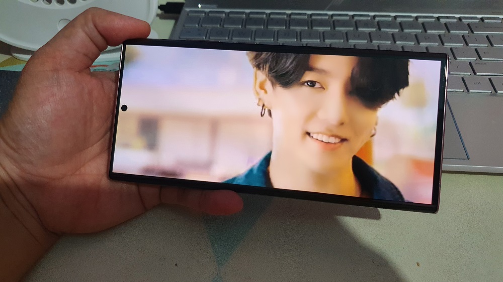 Jajal Rekam Video 8K di Samsung Galaxy Note20