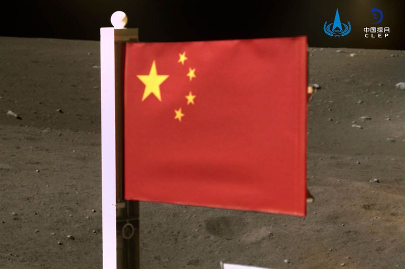 China negara kedua yang tancapkan bendera di Bulan