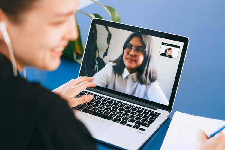 Standford Ungkap 4 Alasan Utama Pengguna Internet Bosan Melakukan Video Call