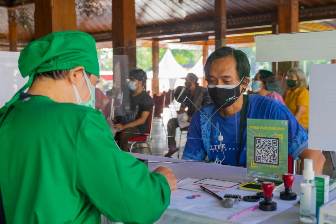 Pemerintah Kota Surakarta Jalankan Vaksinasi Covid-19 Di Solo