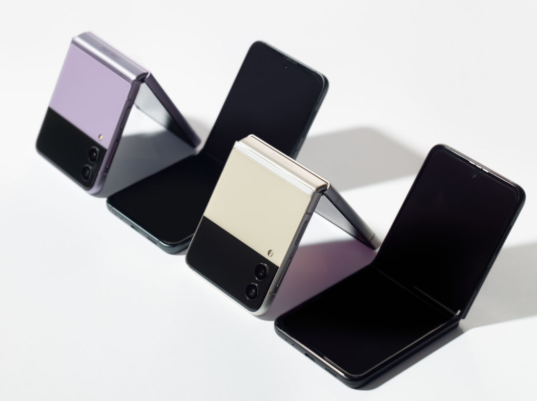 Samsung Bakal Bawa Smartphone Foldable Lipat Tiga Tahun Ini