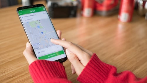 Grab Jadi Transportasi Online Pertama dalam Aplikasi JakLingko