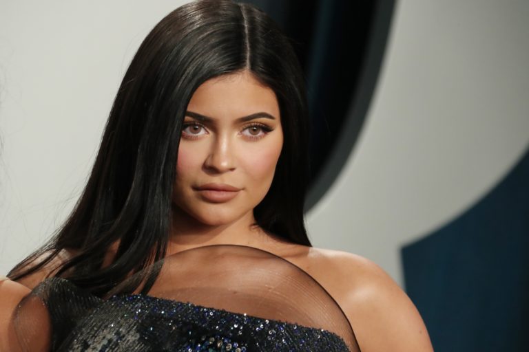 Kylie Jenner, Perempuan Pertama dengan 300 Juta Follower di Instagram