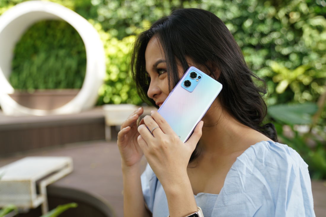 Tips Menggunakan Fitur Edge Lighting OPPO Reno7 5G