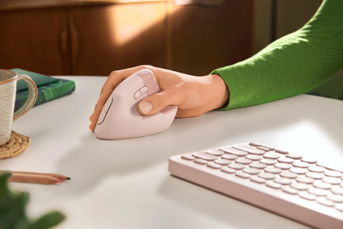 Logitech Lift Vertical Ergonomic Mouse, Harga Rp1,2 Juta