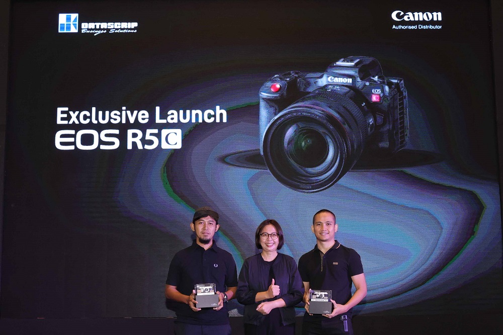 2 partner resmi sewa kamera Canon di Jakarta