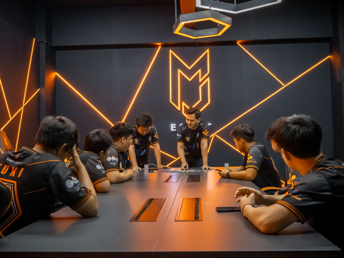 RRQ Academy Gandeng Immpowered, Hadirkan Ekstrakurikuler eSports