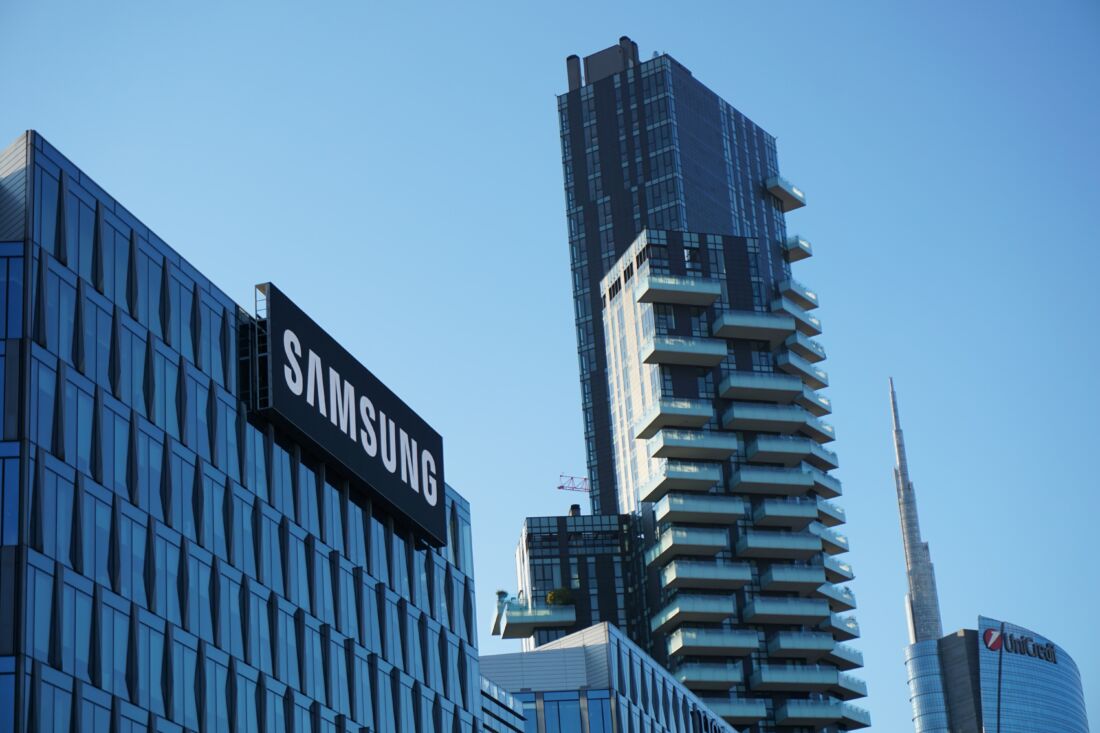 Samsung Galaxy Bakal Gunakan Konektivitas Jaringan Satelit