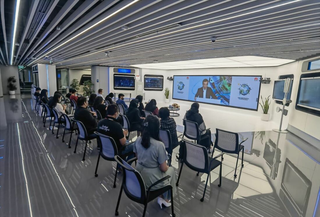 Huawei Luncurkan Film Dokumenter Connecting The Island di Ajang CSD Forum