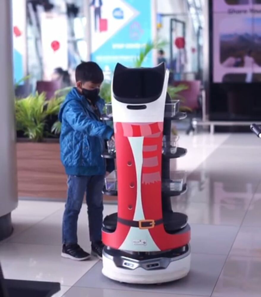 Robot Bella, Pelayan Baru di Bandara Soekarno Hatta