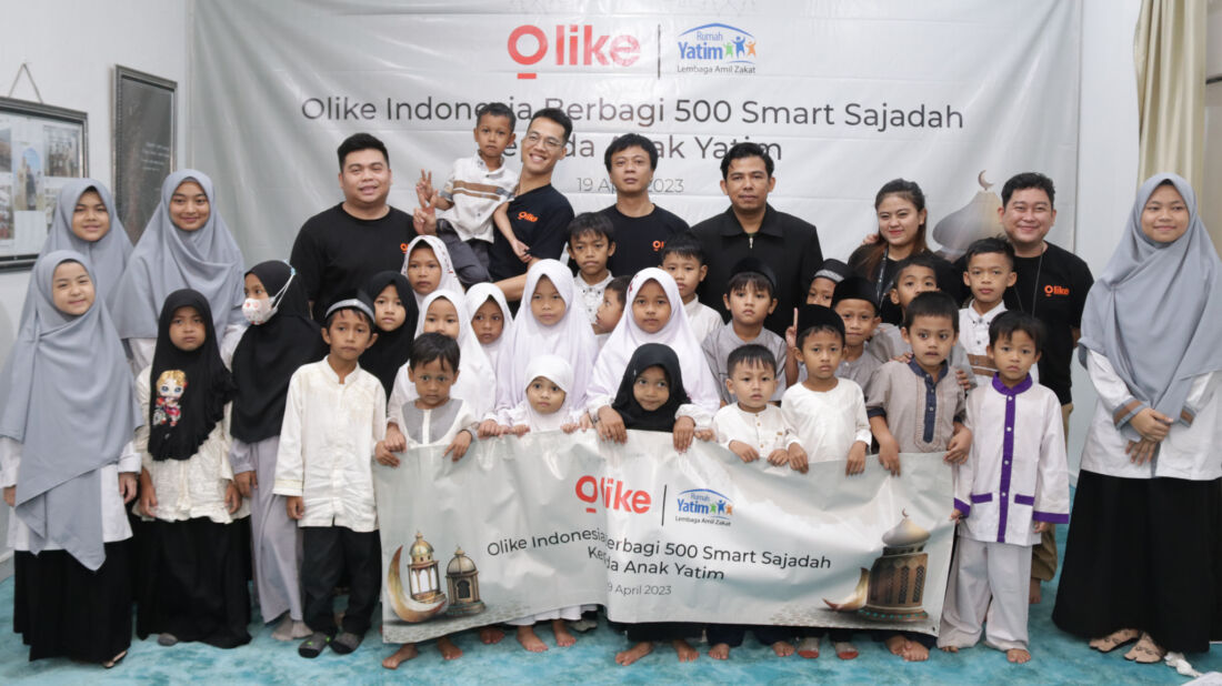 Olike Indonesia Gelontorkan 500 Smart Sajadah untuk Anak Yatim dan Piatu