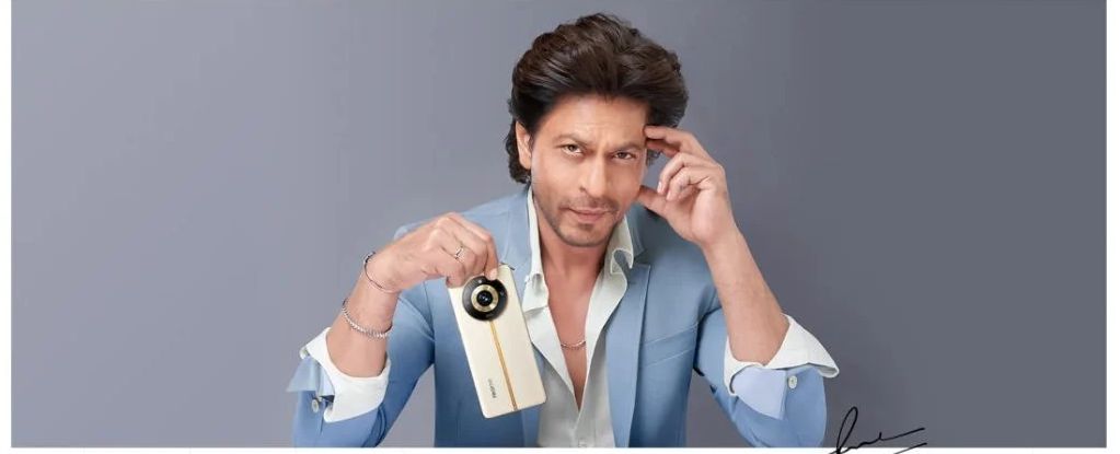 Shah Rukh Khan Resmi Jadi Brand Ambassador Realme