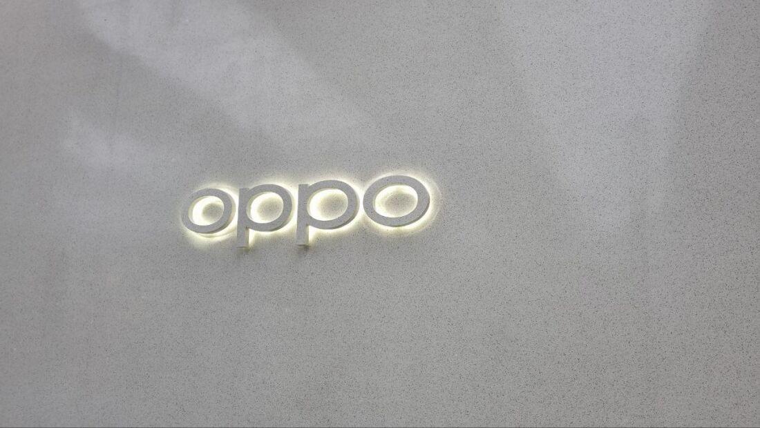 OPPO Ganti Logo Jadi Warna Hitam, Kenapa?