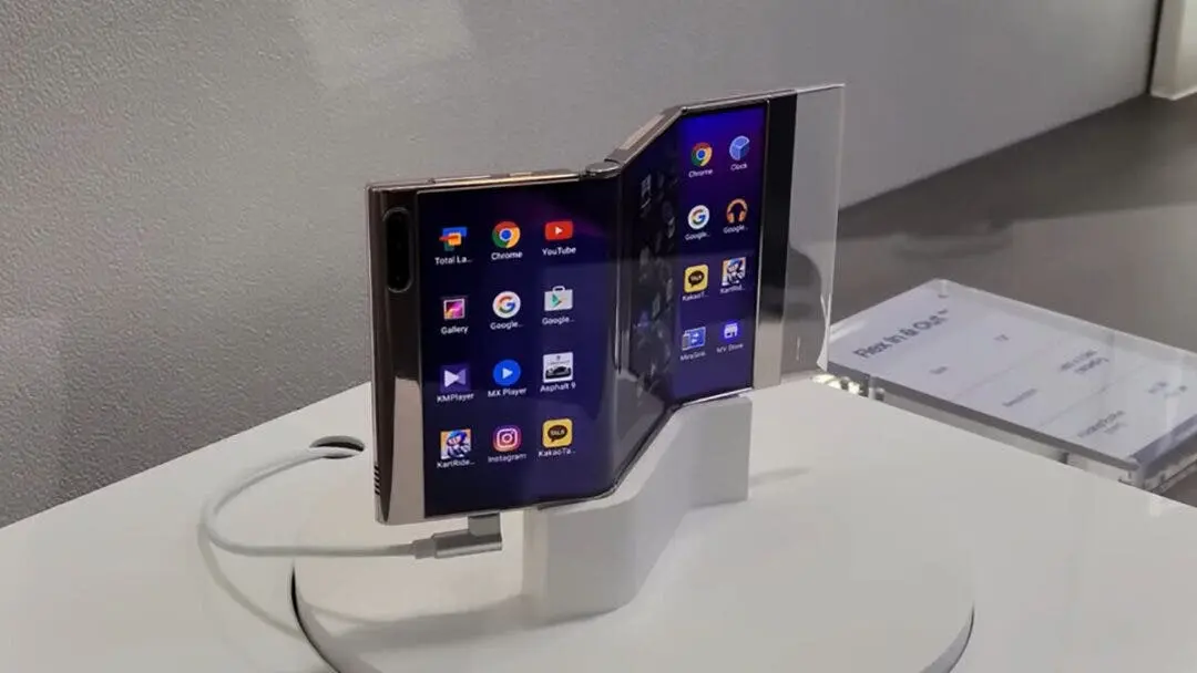 Tablet dan Laptop Lipat Samsung Sedang Dalam Pengembangan