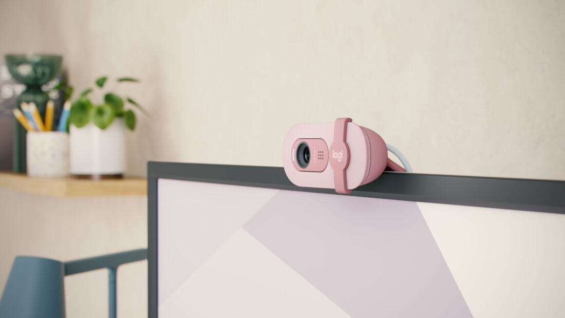 Logitech Hadirkan Webcam Terbaru Brio 100 Full HD