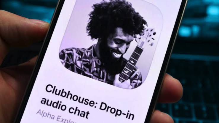 Clubhouse Mau Comeback dalam Format Chat