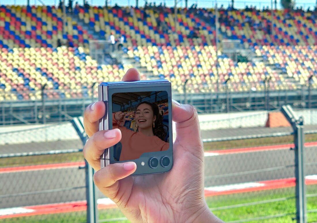 Intip Hasil Foto Kamera Galaxy Z Flip5 di Ajang MotoGP Lombok