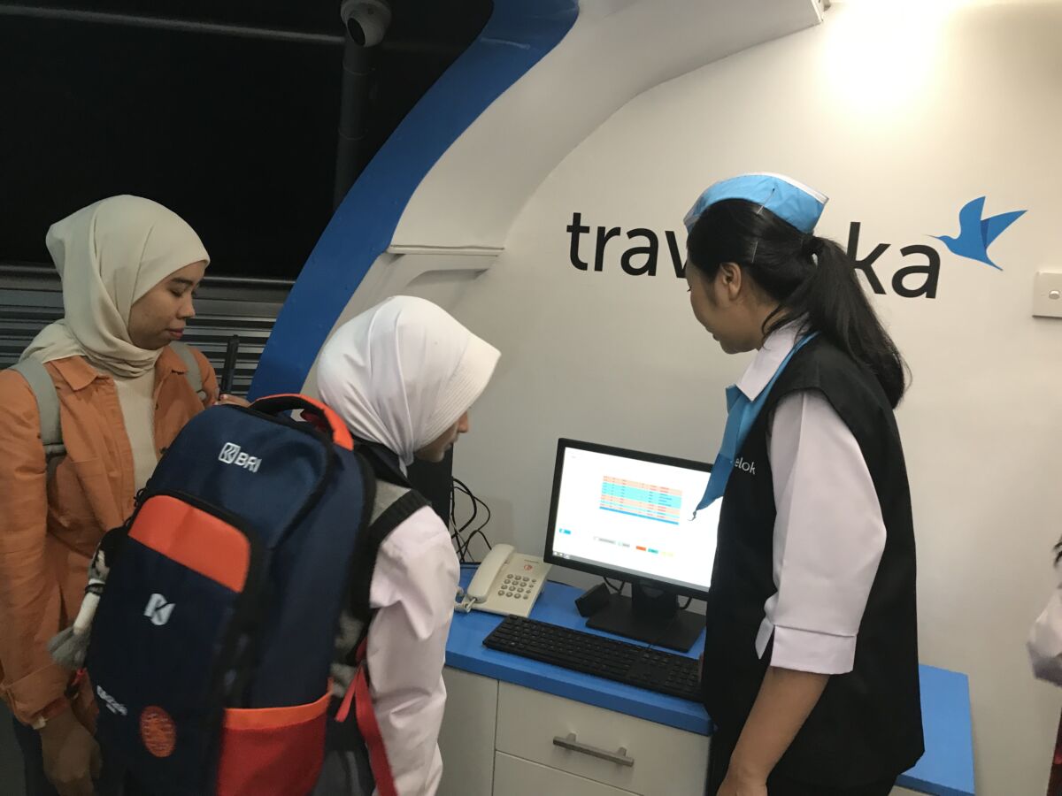 Mengenal Profesi  Dunia Penerbangan Bersama Traveloka di Kidzania Jakarta