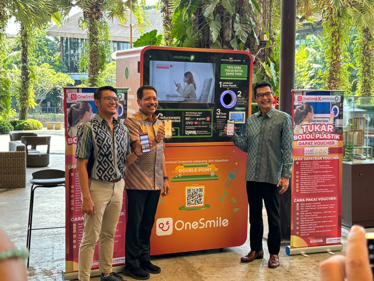 Sinar Mas Land dan Plasticpay Luncurkan Reverse Vending Machine