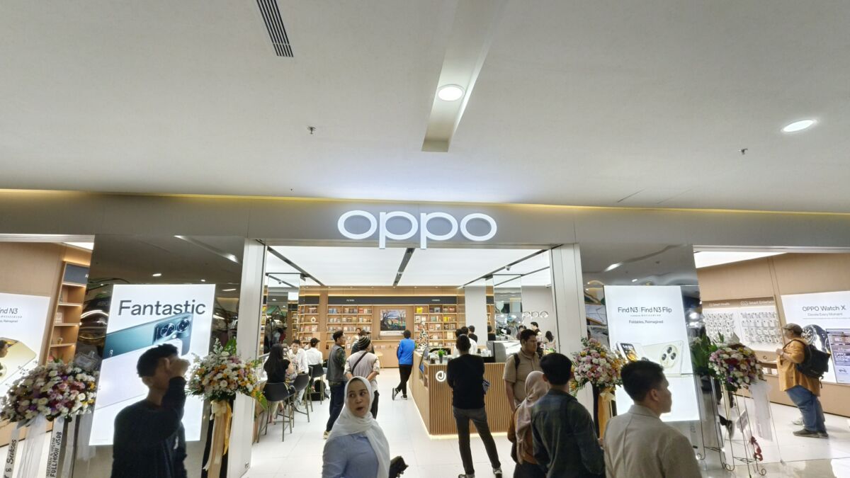 OPPO Experience Store Hadir di Margocity Depok